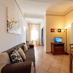 Villa Palazzo Renzi Capraia