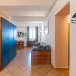 Palazzo Renzi Villa Capraia