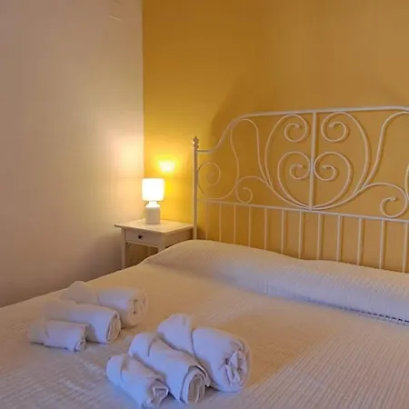 Palazzo Renzi Villa Capraia