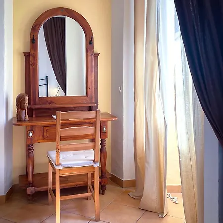 Palazzo Renzi * Capraia