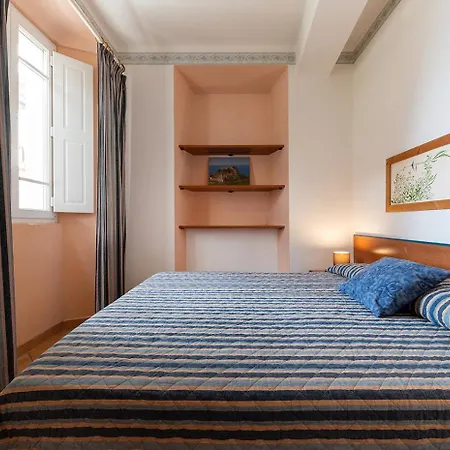 Villa Palazzo Renzi Capraia