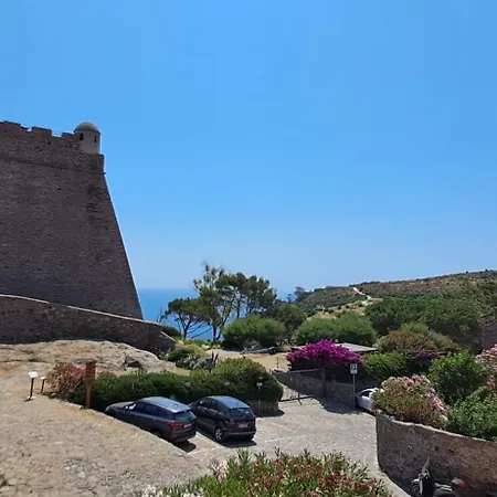 Villa Palazzo Renzi Capraia